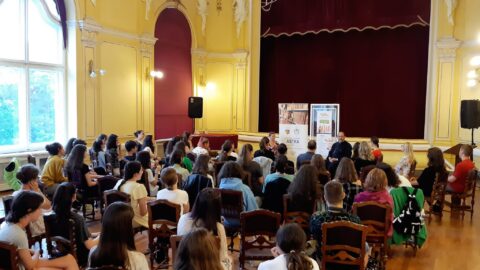 Răzvan Pop: „Este necesar acest dialog între cei care astăzi construiesc comunitatea și cei care o vor construi”