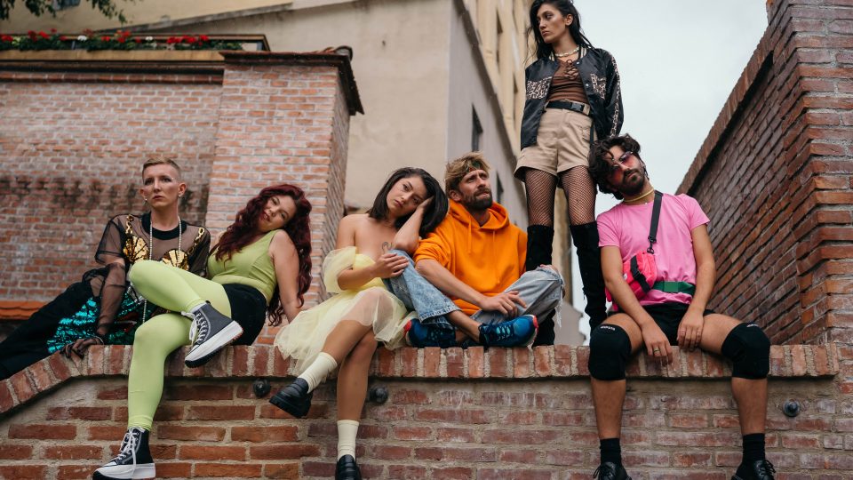 ,,Petrecerea Denisei” – performance antidrog în premieră la Teatrul „Gong” Sibiu